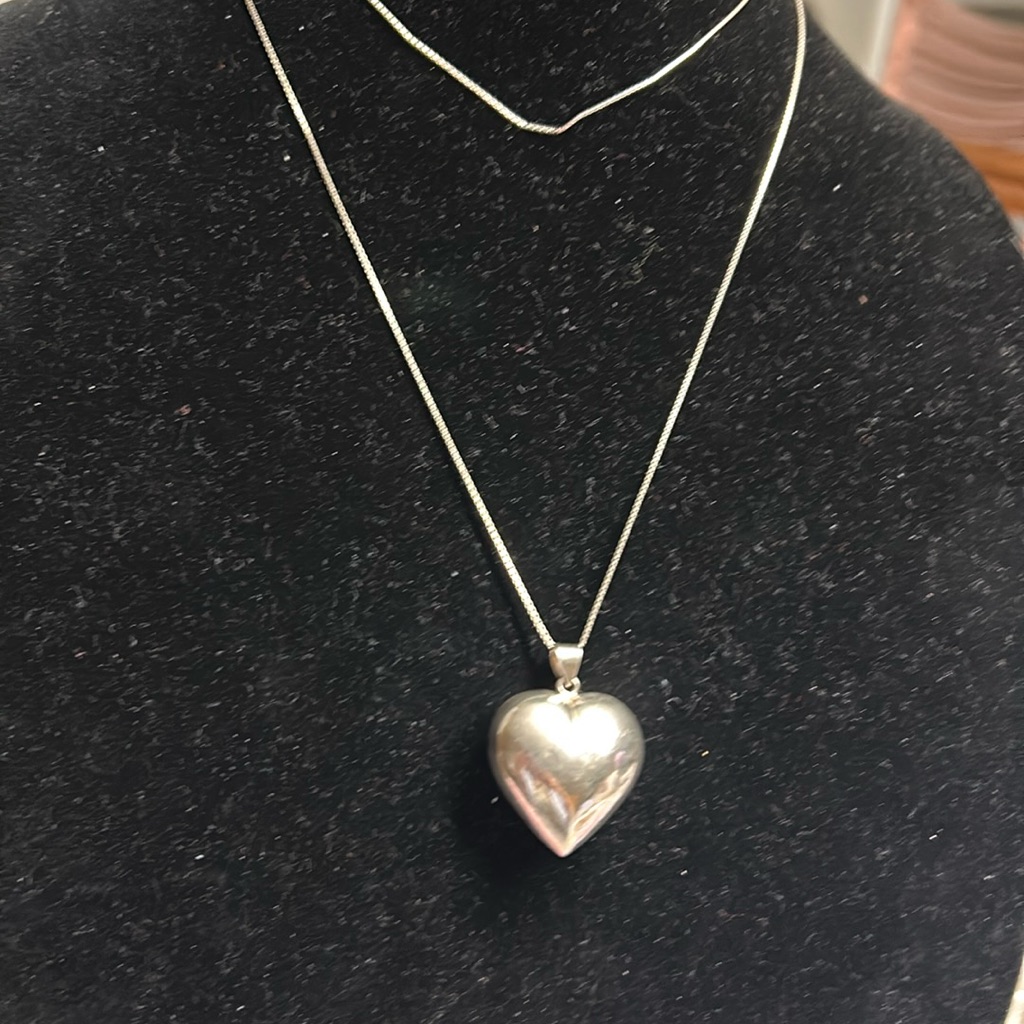 Vintage Sterling Silver Heart Pendant And Chain